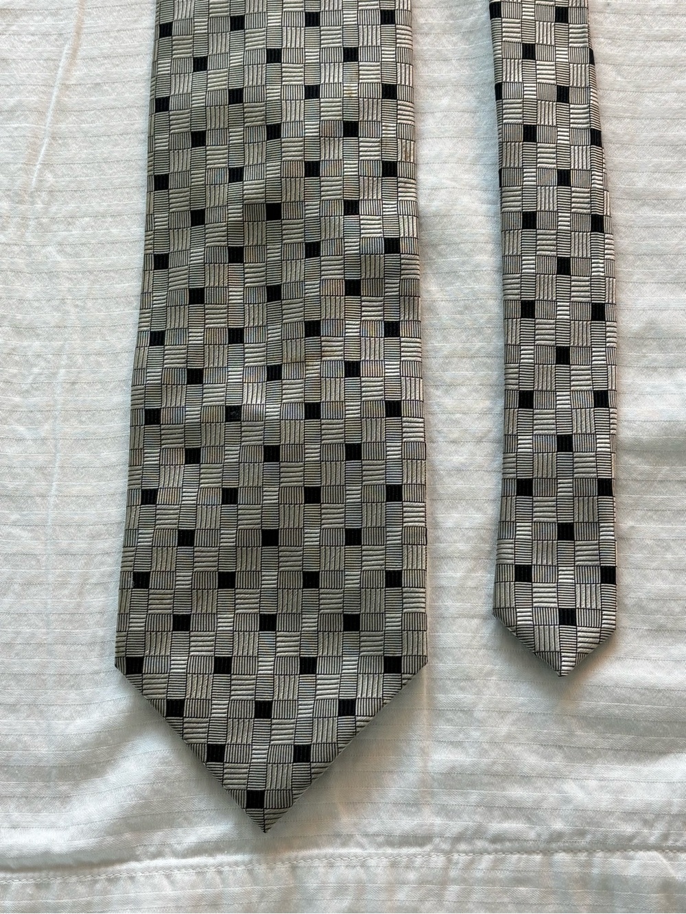 BERGAMO NEW YORK Black and Silver Geometric Squares 100% Silk Necktie